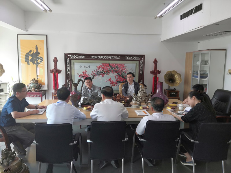 泉山区统战部长李建华一行来爱游戏体育官方网站首页（中国）有限公司指导党建工作